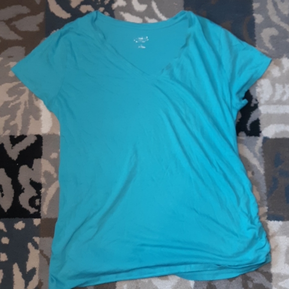 Shirt - Picture 2 of 3